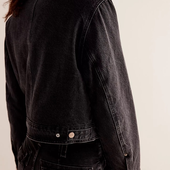 NWOT Tia Cozy Denim Jacket - Picture 4 of 11